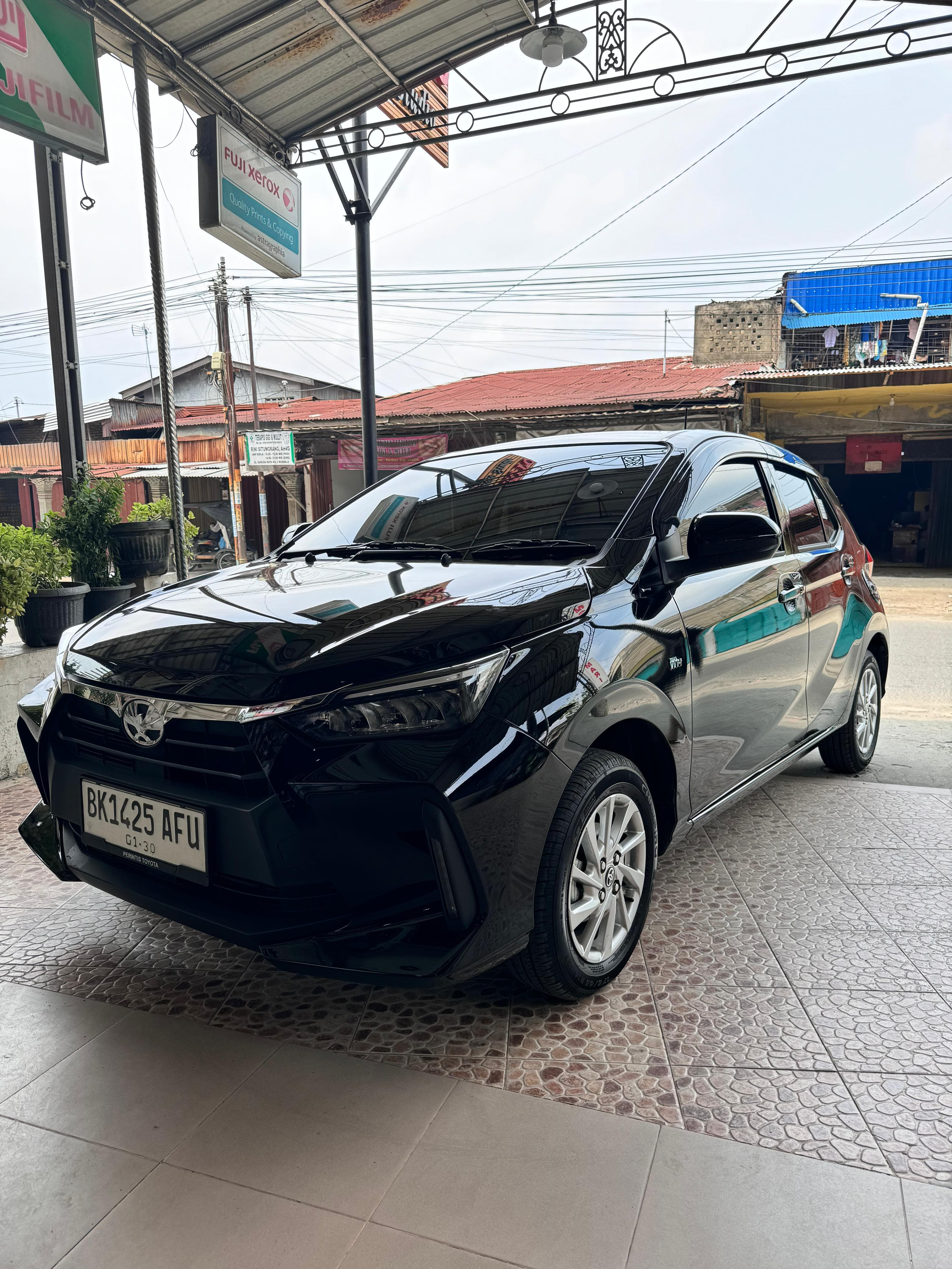 Suzuki Ertiga Hybrid, mobil irit dan modern