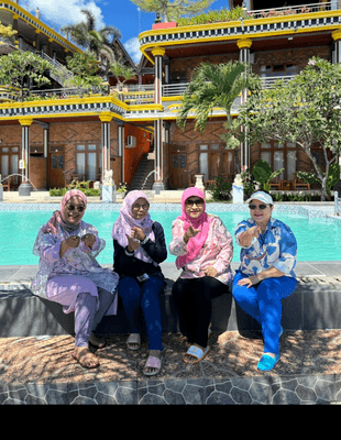 Mengunjungi Pagoda Taman Lumbini di Berastagi