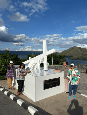 Perjalanan ke Air Terjun Sipiso-piso yang menakjubkan
